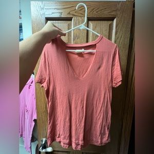 Womens neck detail basic tee